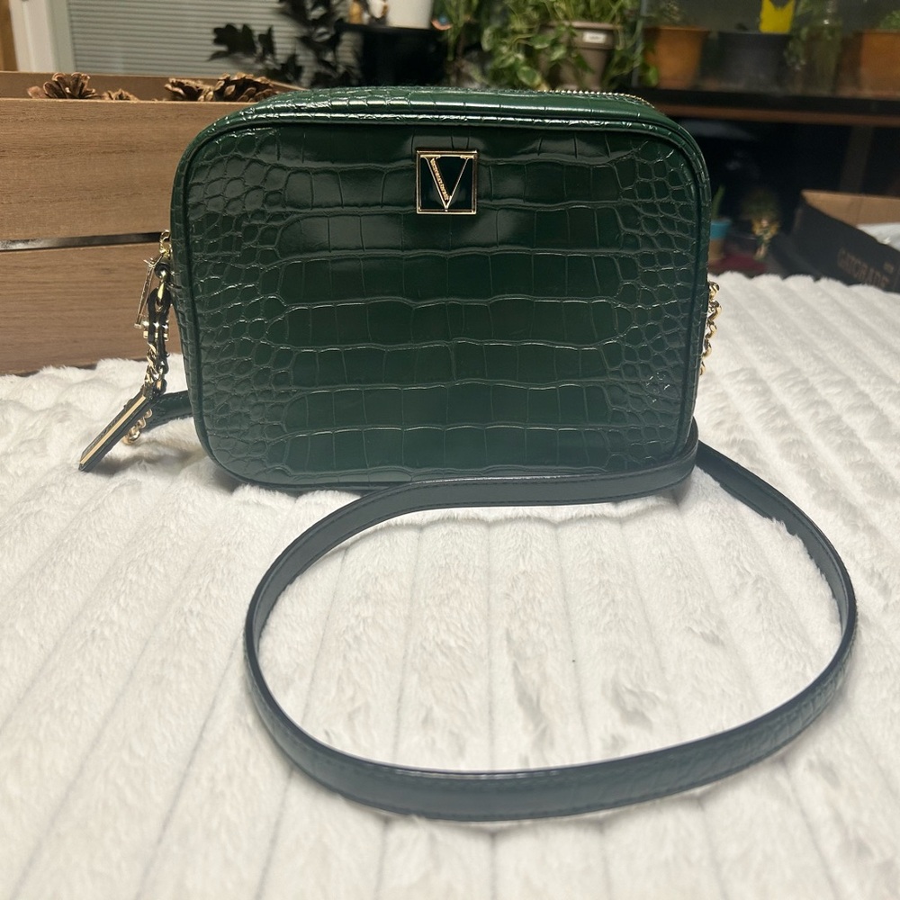 Victoria's Secret Green Crocodile Embossed Crossbody Bag, Like New